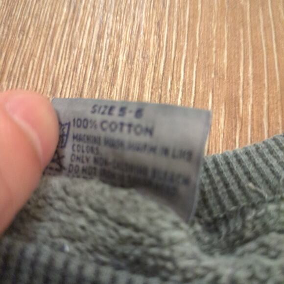 VTG Hank Player Boy's Size 5-6 Sweatshirt Football Graphic Made in USA - Picture 3 of 8